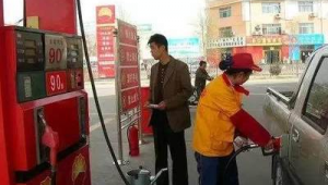 中石油加油站员工待遇及福利（中国石油加油站都在哪里招人）